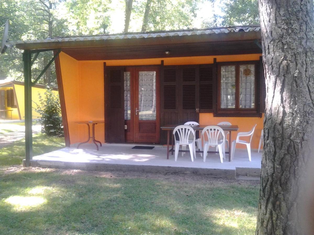 Les Plans Campingplatz Saint-Clement (Allier)